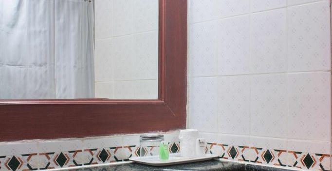 Oyo Palette - Hotel Victoria Chennai Exteriör bild