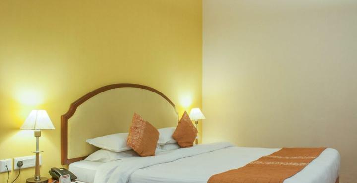 Oyo Palette - Hotel Victoria Chennai Exteriör bild
