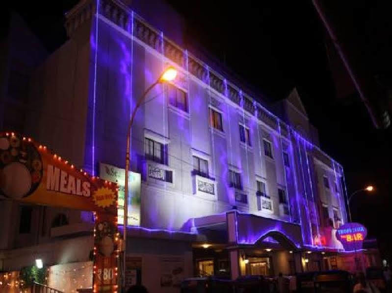 Oyo Palette - Hotel Victoria Chennai Exteriör bild